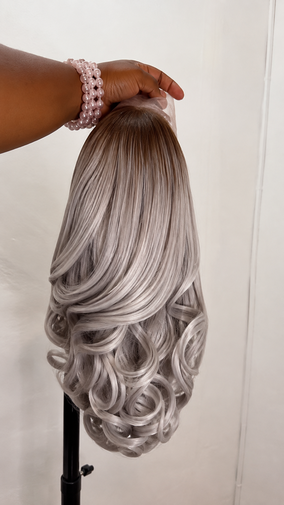 Grey w/Brown Roots Bouncy Bob Futura Curls