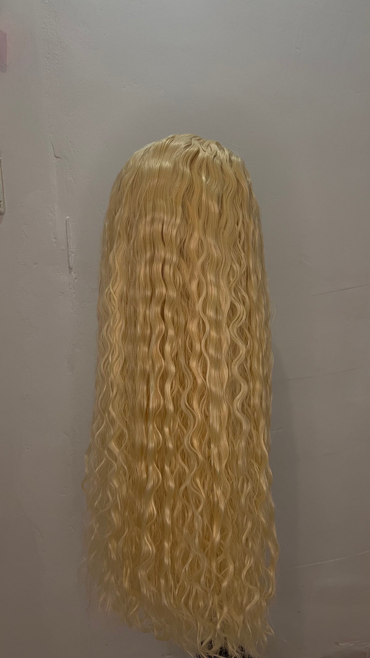 Blonde Water Wave Curls