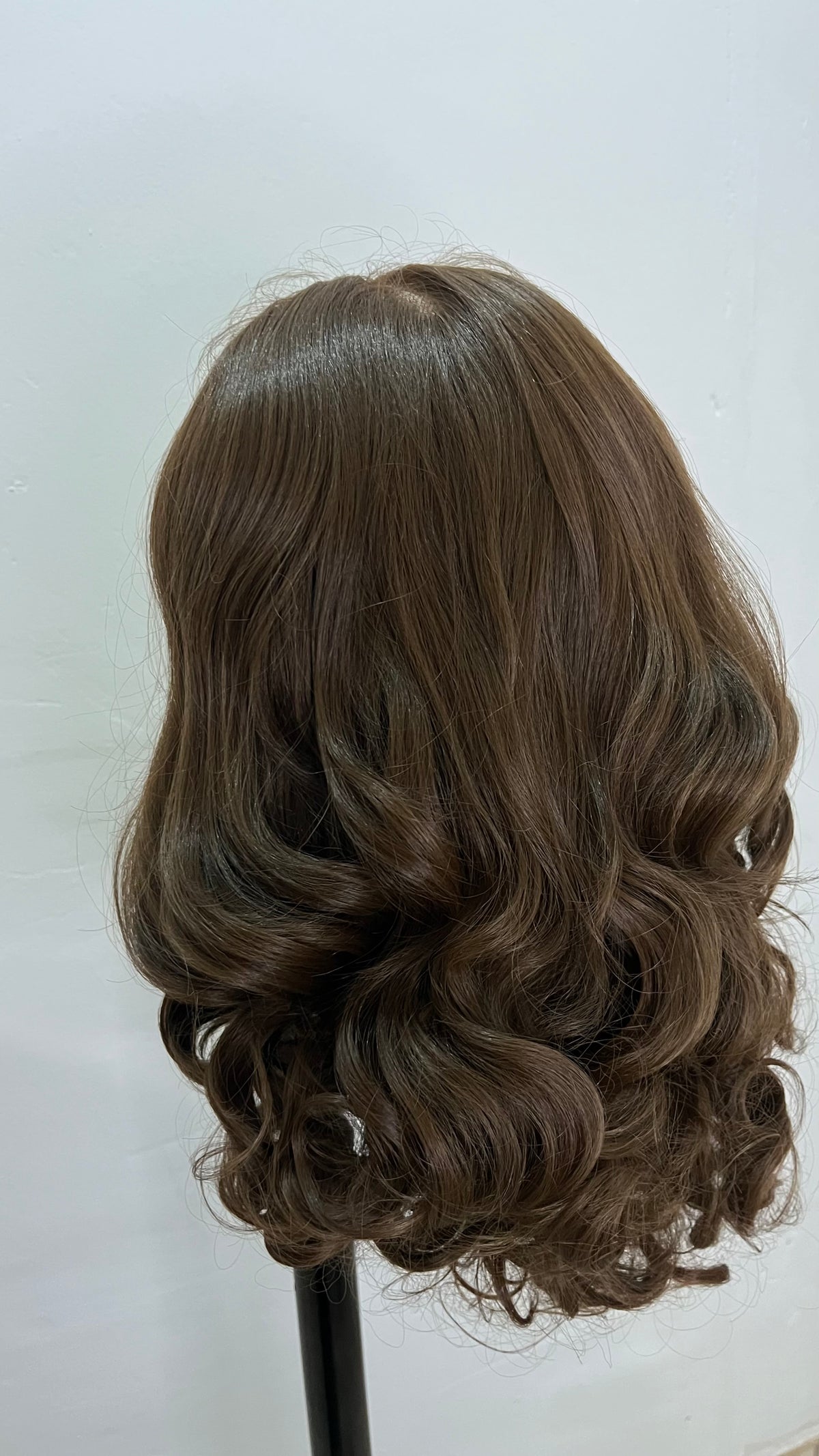 Dark Brown Bouncy Bob Futura Curls